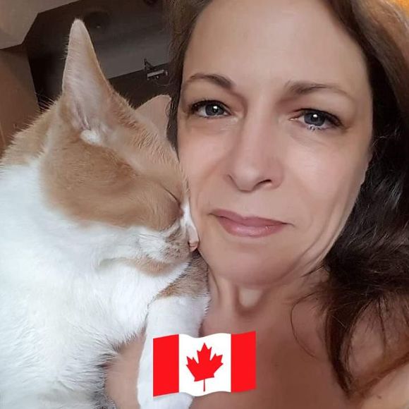 Meet your Posher, Carlene - Picture 1 of 1